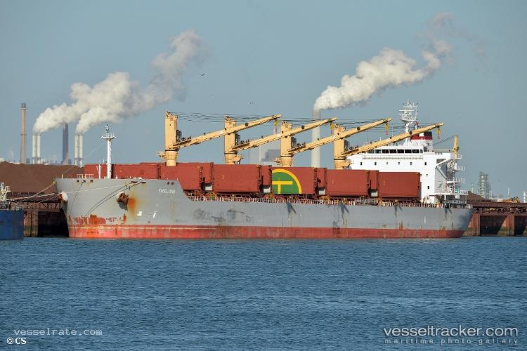 Amfitriti - Bulk Carrier