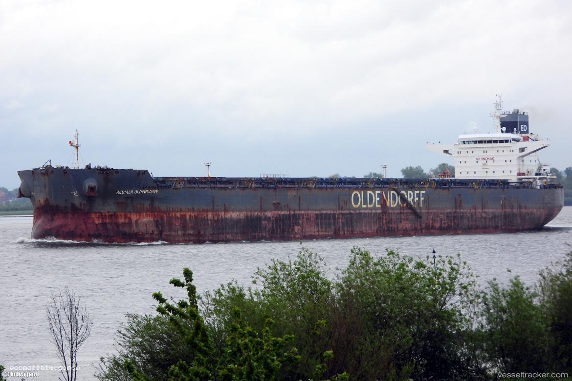 Redmer-Oldendorff - Bulk Carrier vessel registered in Liberia