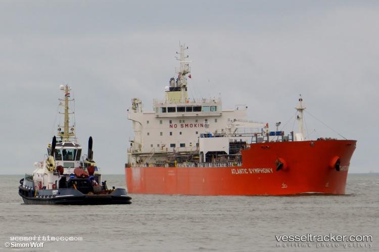 Easterly-Symphony - Chemical Oil Products Tanker vessel registered in Marshall Islands