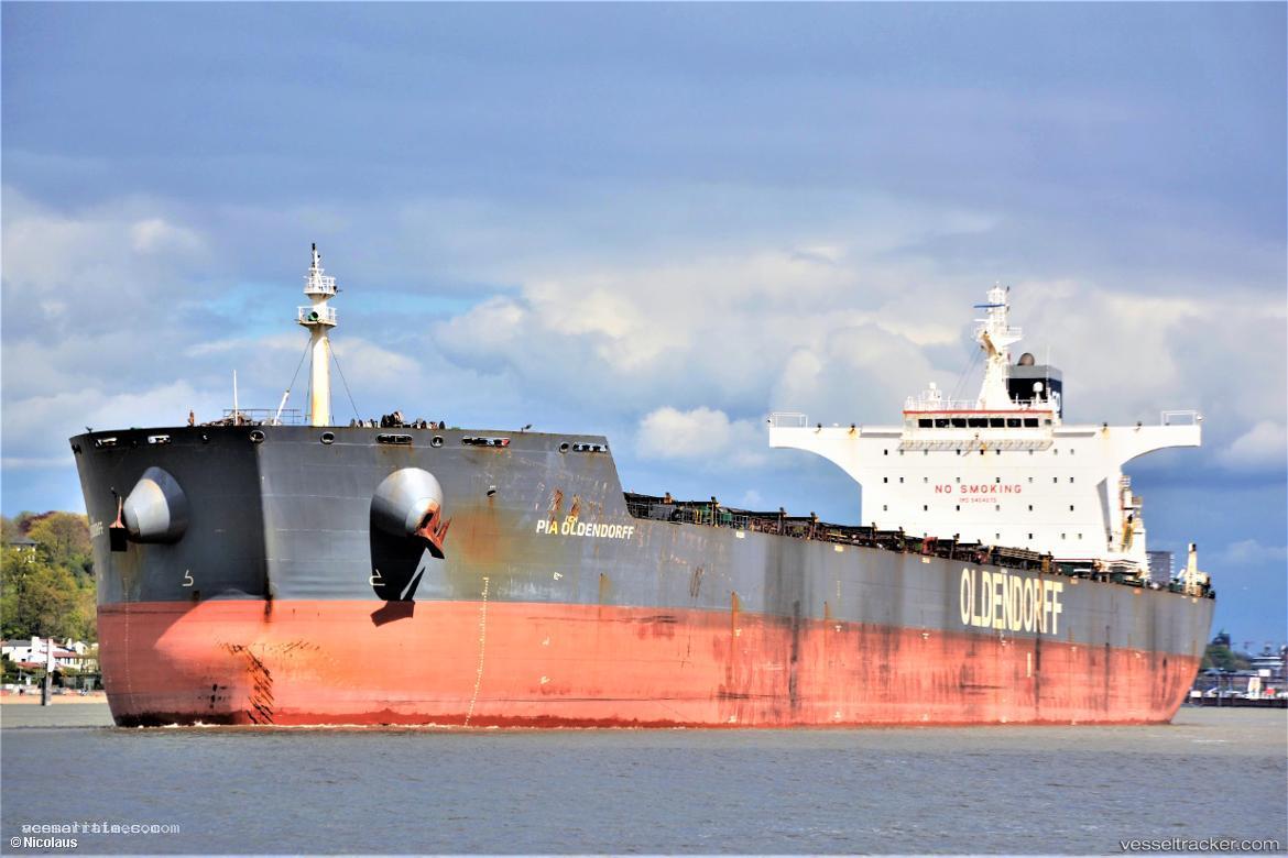 Pia-Oldendorff - Bulk Carrier vessel registered in Liberia