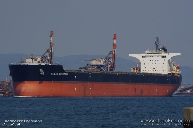 Jin-Mei - Bulk Carrier vessel registered in Hong Kong