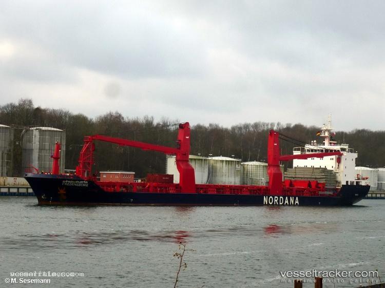 Fredensborg - Deck Cargo Ship