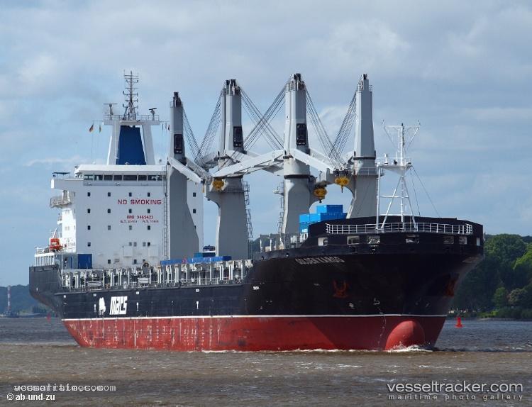 Golden-Karoo - Multi Purpose Carrier vessel registered in Marshall Islands