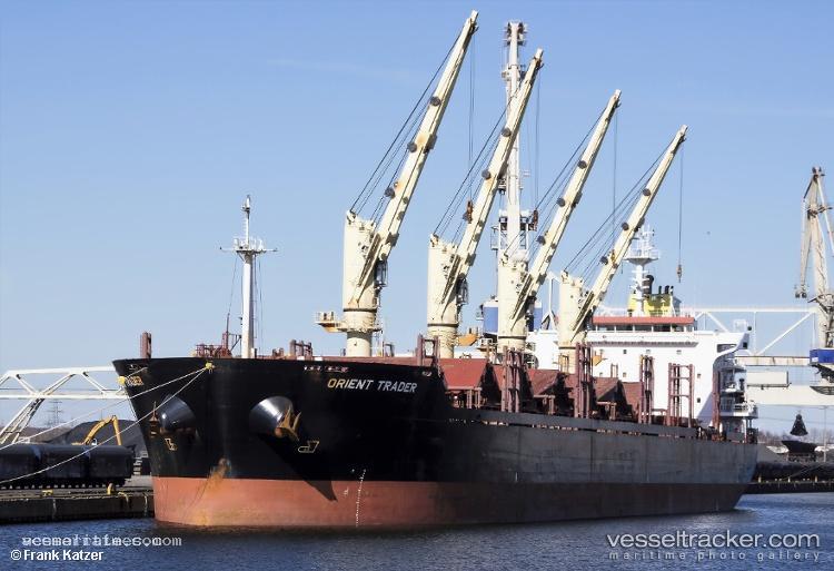 Diana-t - Bulk Carrier vessel registered in Barbados