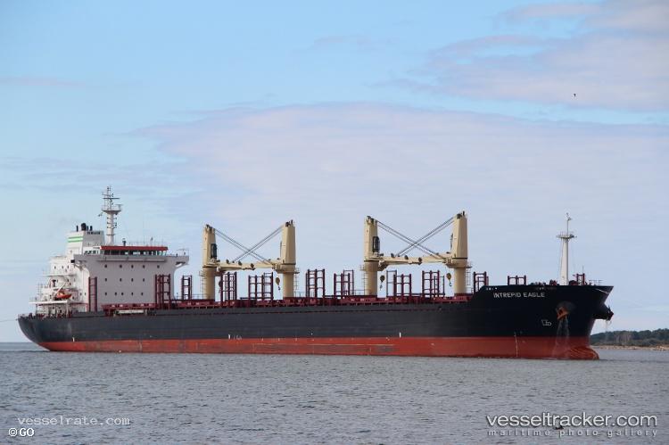 Bianca - Bulk Carrier vessel registered in Marshall Islands