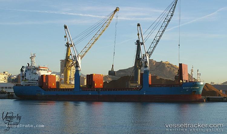 Cdry-Brown - Multi Purpose Carrier vessel registered in Italy