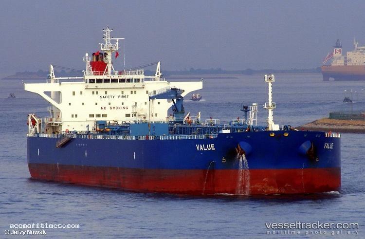 Advantage-Award - Crude Oil Tanker vessel registered in Marshall Islands