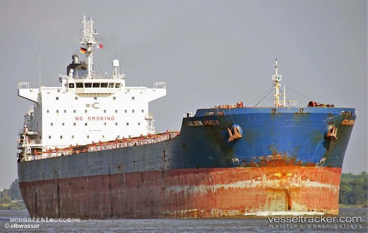 Kencana-Baruna - Bulk Carrier vessel registered in Indonesia