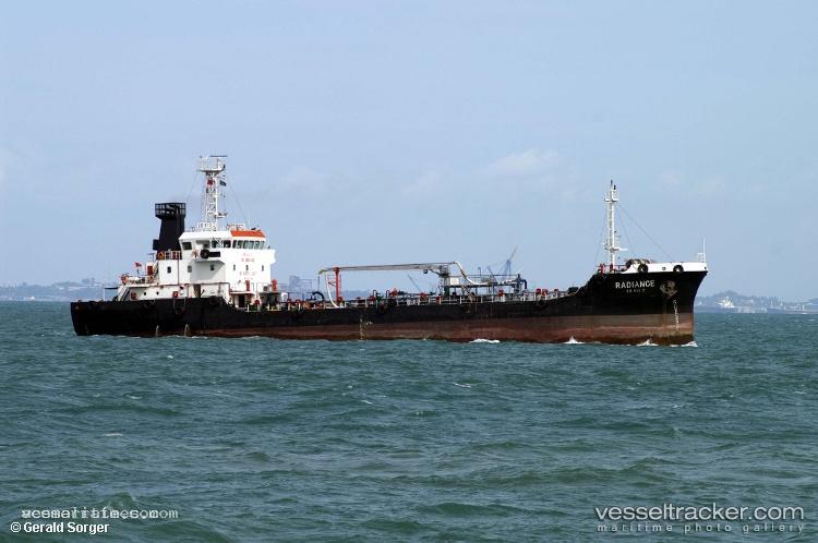 Radiance - Oil Products Tanker vessel registered in Singapore