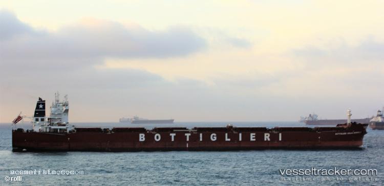 Minoan-Hill - Bulk Carrier vessel registered in Malta