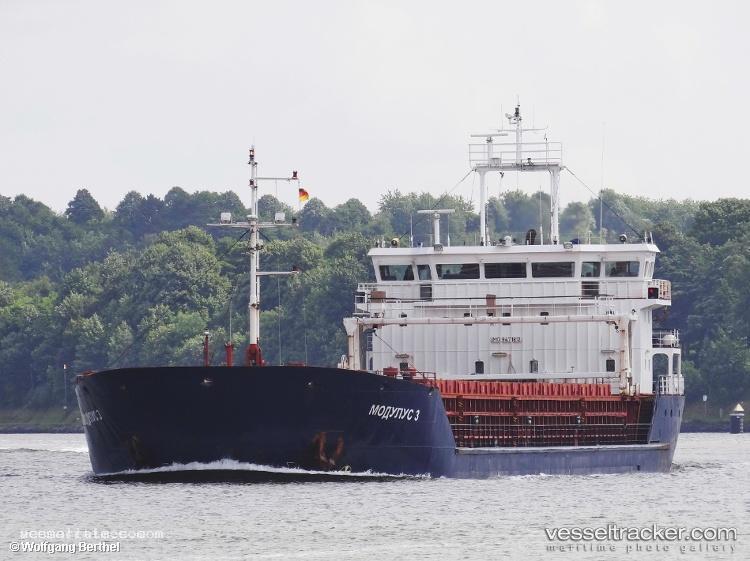 Dremora-3 - General Cargo Ship vessel registered in Saint Kitts and Nevis