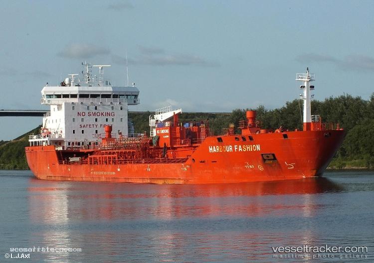Harbour-Fashion - Chemical Oil Products Tanker vessel registered in Portugal