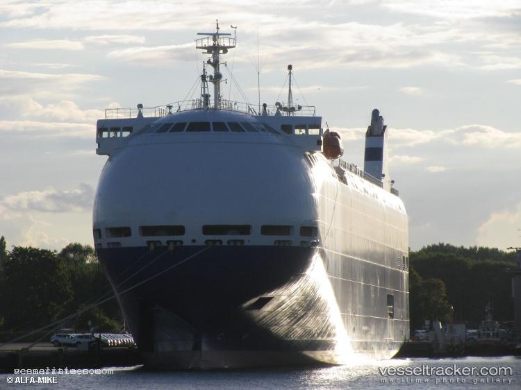 City-Of-Rotterdam - Vehicles Carrier vessel registered in Panama