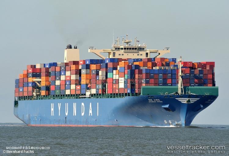 Speed - Container Ship vessel registered in Greece
