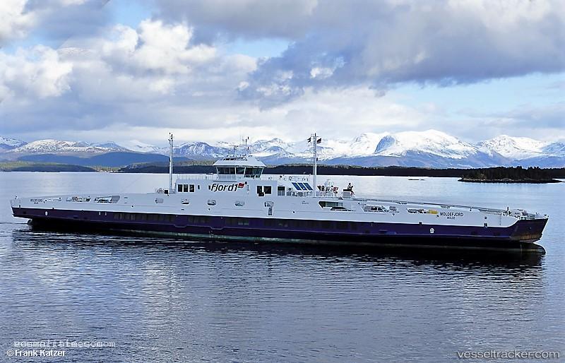 Moldefjord - Passenger Ro Ro Cargo Ship vessel registered in Norway