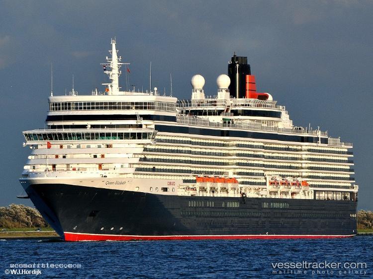 Queen-Elizabeth - Cruise Ship vessel registered in Bermuda