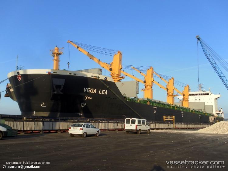 Habco-Aquila - Bulk Carrier vessel registered in Indonesia