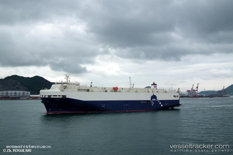 Tocho - Vehicles Carrier vessel registered in Singapore