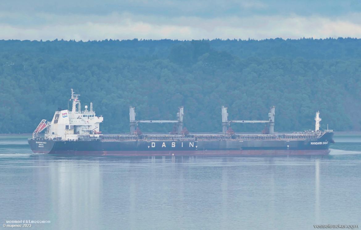 Mandarin-Eagle - Bulk Carrier vessel registered in Singapore