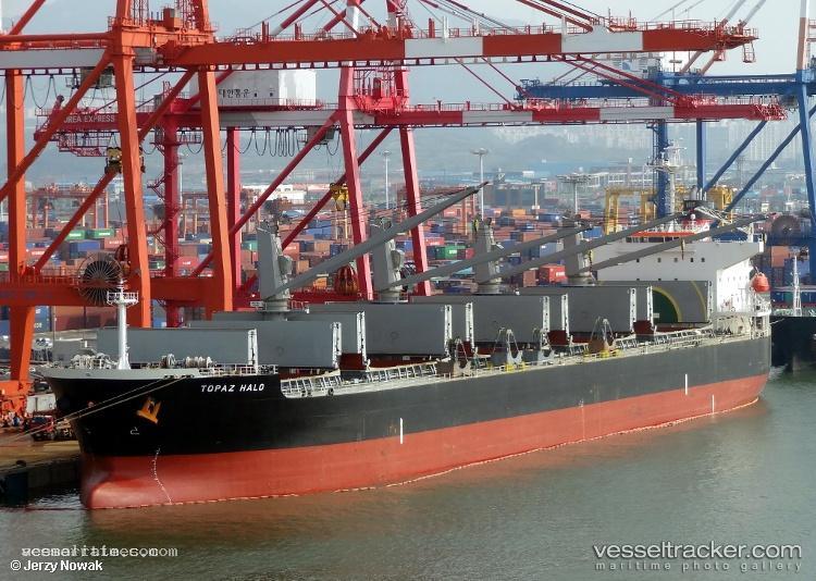 Supra-Duke - Bulk Carrier vessel registered in Liberia
