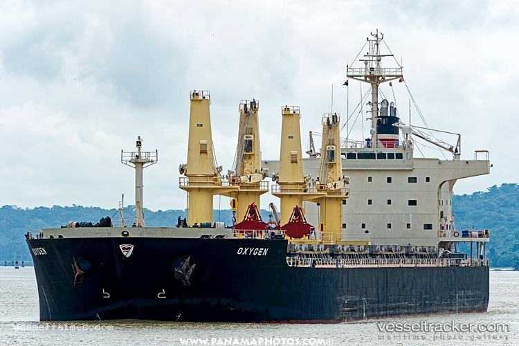 Sea-Pearl - Bulk Carrier vessel registered in Marshall Islands