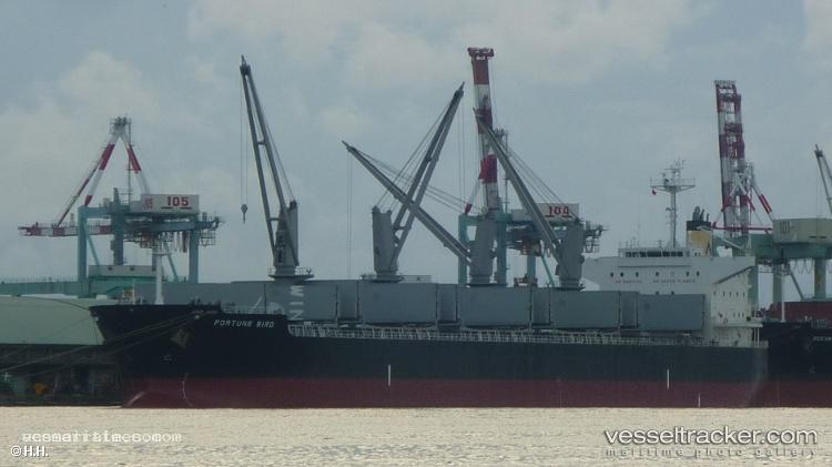 Sea-Credence - Bulk Carrier vessel registered in Singapore