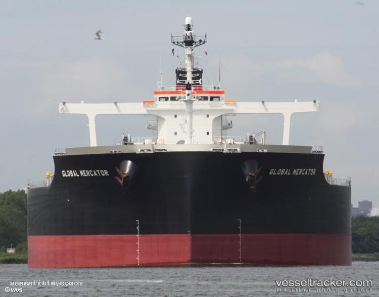 Freedom - Bulk Carrier vessel registered in Bahamas