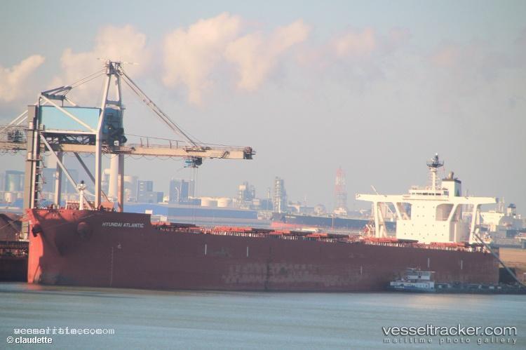 Hyundai-Atlantic - Bulk Carrier vessel registered in Hong Kong