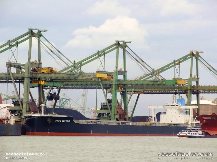 Cape-Genesis - Bulk Carrier vessel registered in Panama