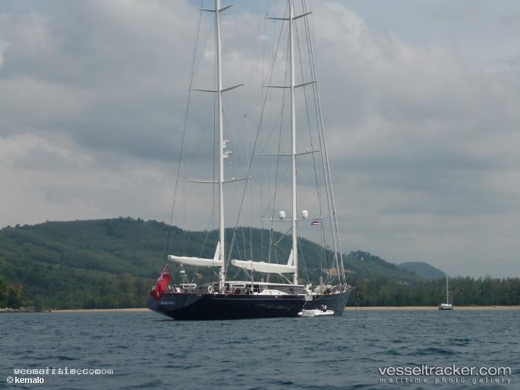 Squall - Service Ship vessel registered in Cayman Islands