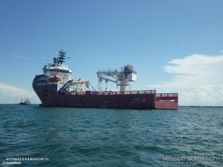 Skandi-Hawk - Offshore Tug Supply Ship vessel registered in Bahamas