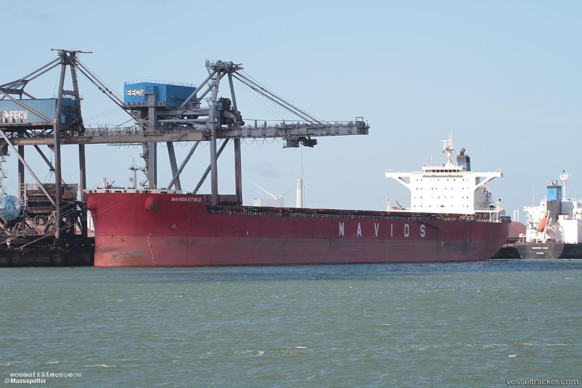 Navios-Etoile - Bulk Carrier vessel registered in Panama
