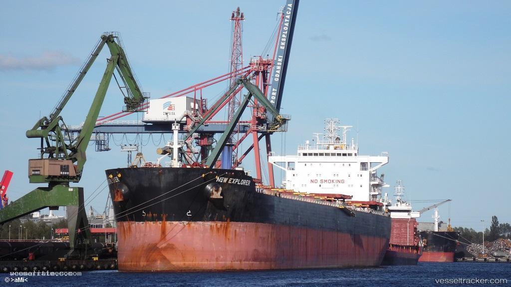 New-Explorer - Bulk Carrier vessel registered in Liberia