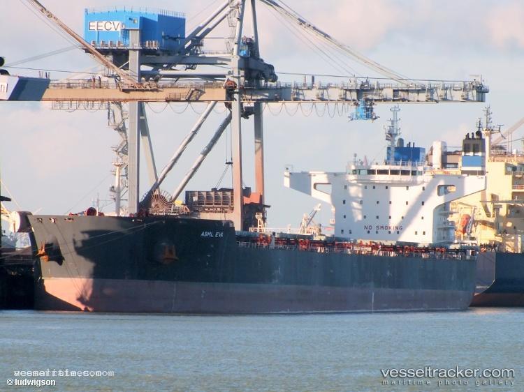 Star-Eva - Bulk Carrier vessel registered in Liberia