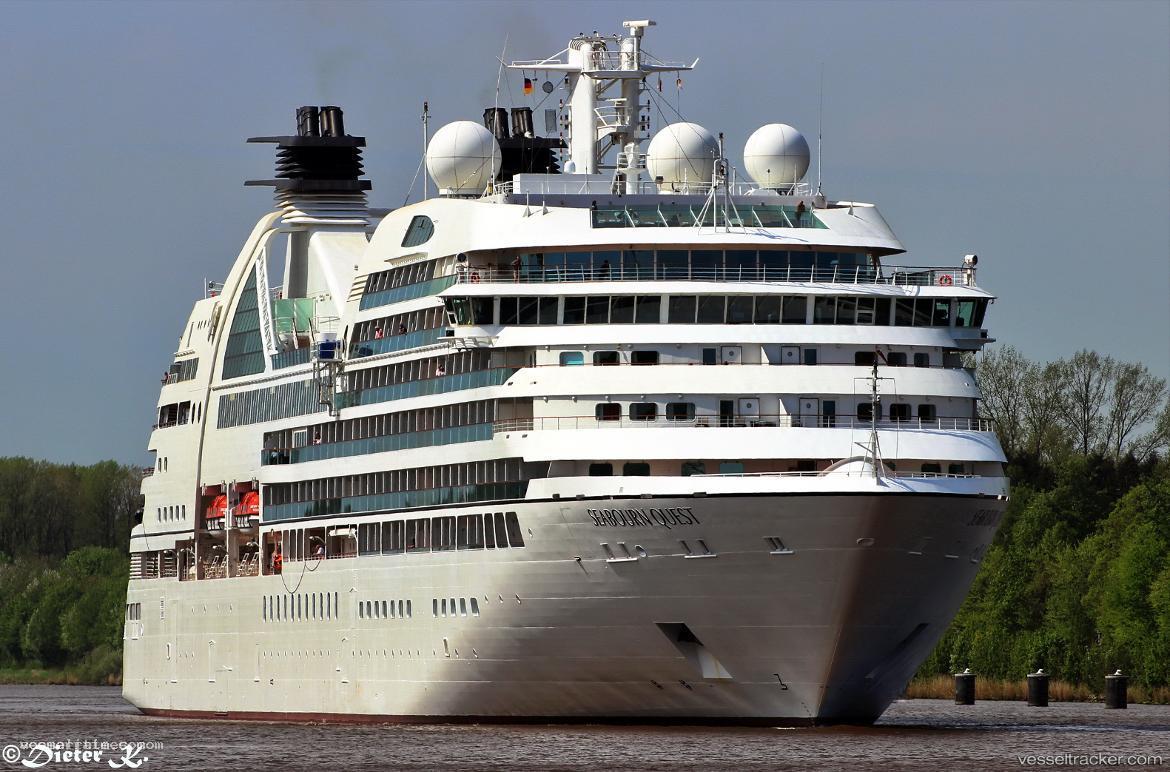 Seabourn-Quest - Cruise Ship vessel registered in Bahamas