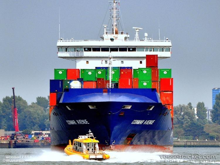 Isabella-B - Container Ship vessel registered in Portugal