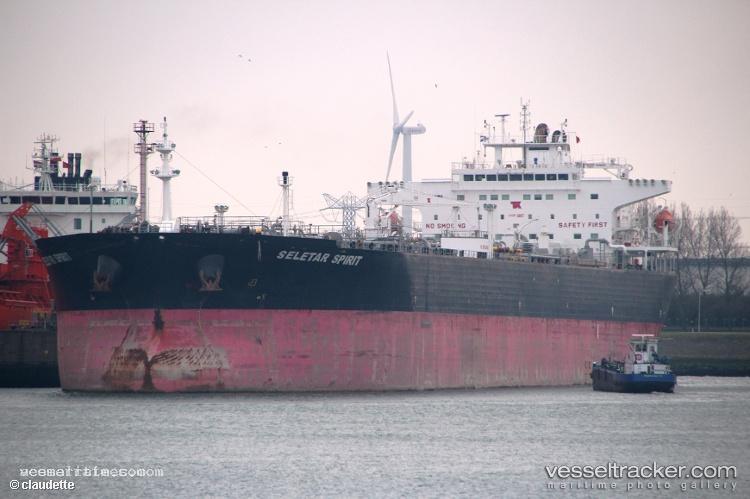 Seletar-Spirit - Crude Oil Tanker vessel registered in Bahamas