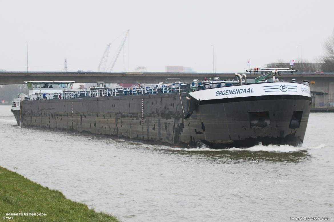Carinalexander - Chemical Oil Products Tanker vessel registered in Netherlands