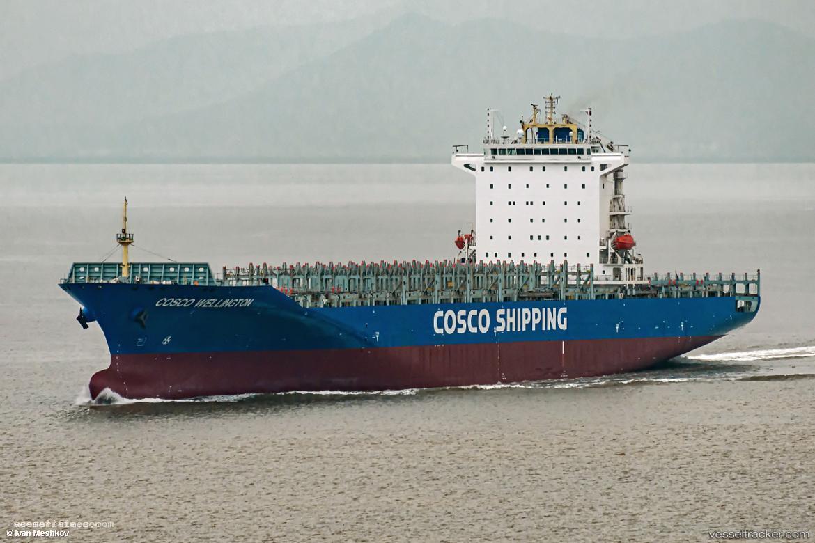 Cosco-Wellington - Container Ship vessel registered in Hong Kong