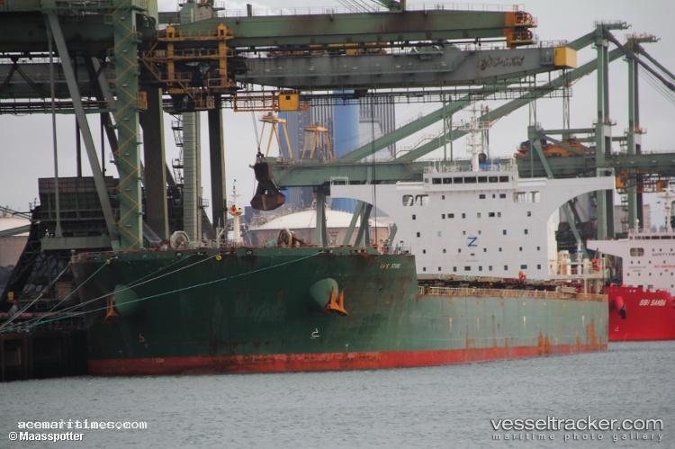 Cape-Stork - Bulk Carrier vessel registered in United Kingdom