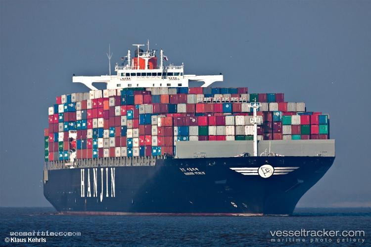 Express-Rome - Container Ship vessel registered in Liberia
