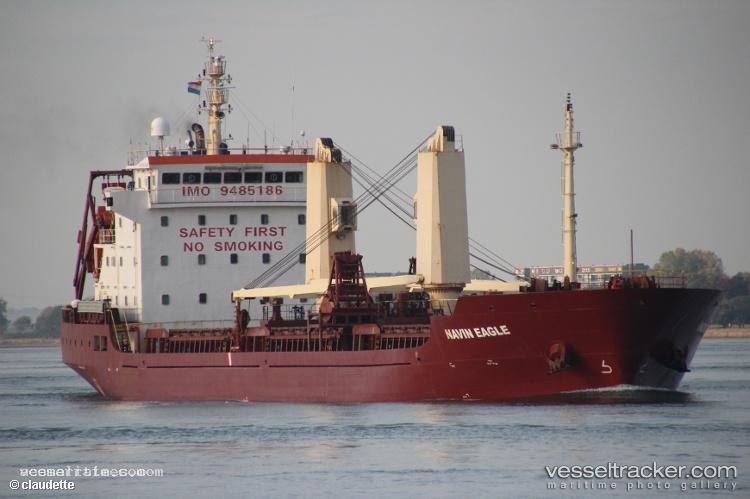 Navin-Eagle - Bulk Carrier vessel registered in Marshall Islands