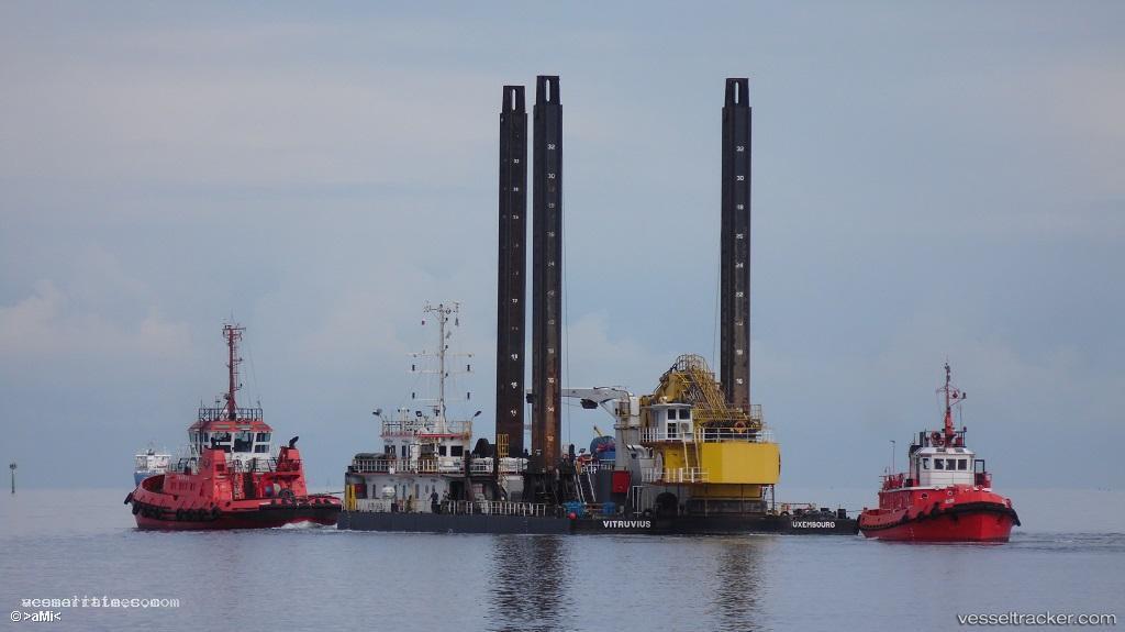 Vitruvius - Dredger vessel registered in Luxembourg