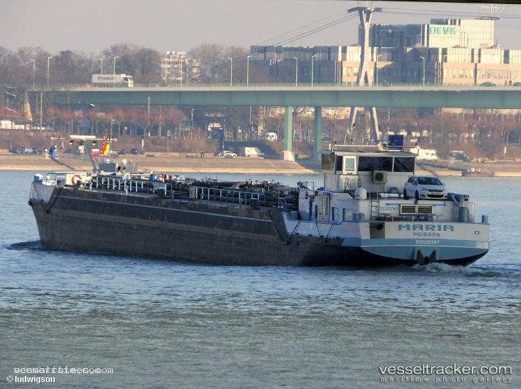 Maria - Oil And Chemical Tanker vessel registered in Germany