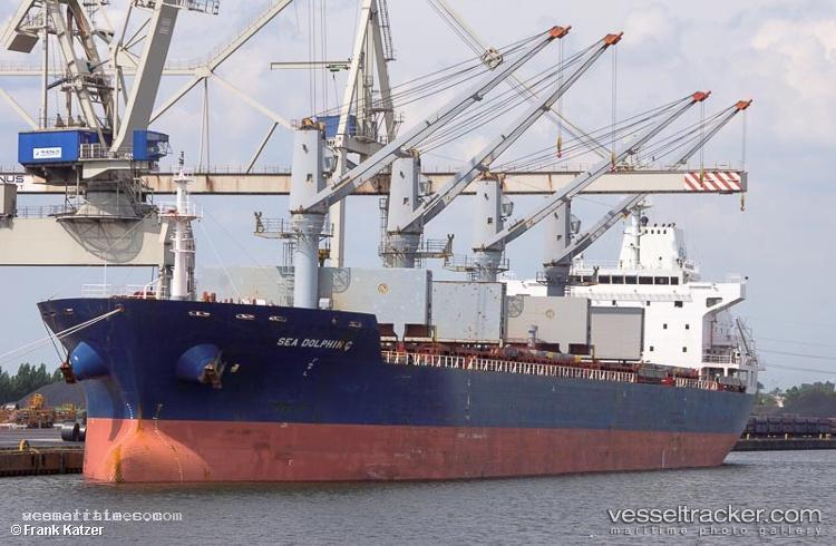 Sea-Dolphin-C - Bulk Carrier vessel registered in Portugal