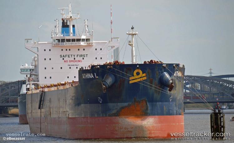 Athina-L - Bulk Carrier vessel registered in Liberia