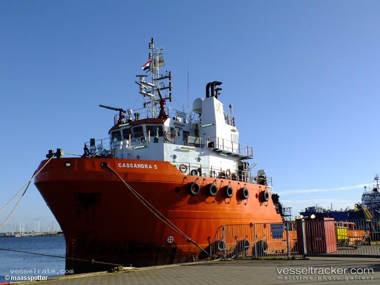 Cassandra-No.5 - Offshore Tug Supply Ship vessel registered in Malaysia