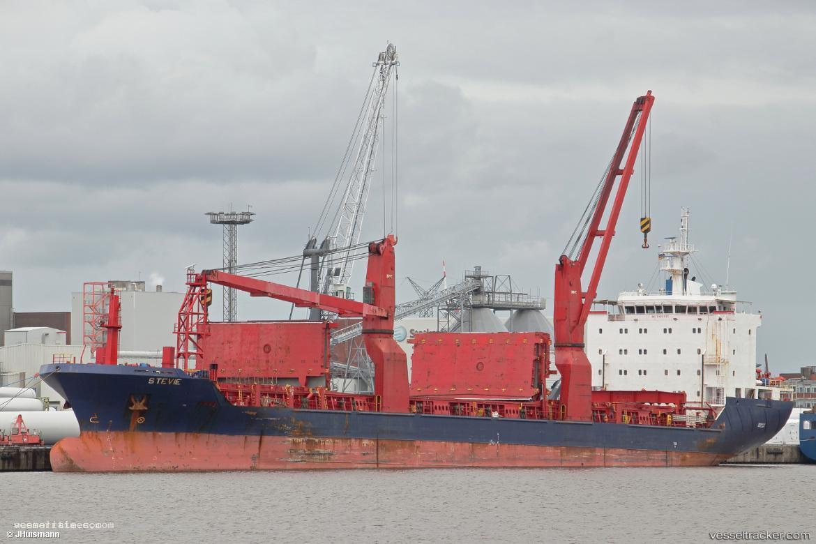 Stevie - Multi Purpose Carrier vessel registered in Antigua and Barbuda