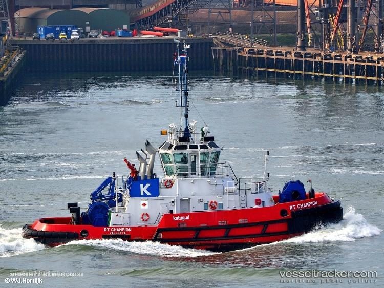 Rt-Champion - [tug.offshore_tug_supply] vessel registered in Bahamas