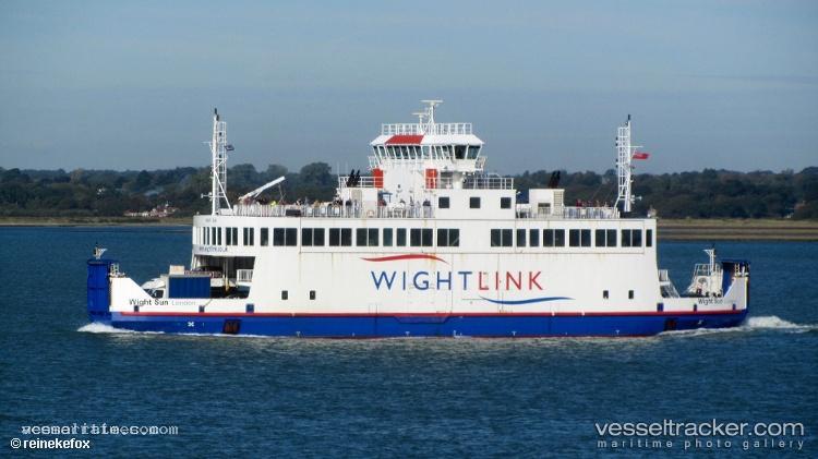 Wight-Sun - Passenger Ro Ro Cargo Ship vessel registered in United Kingdom